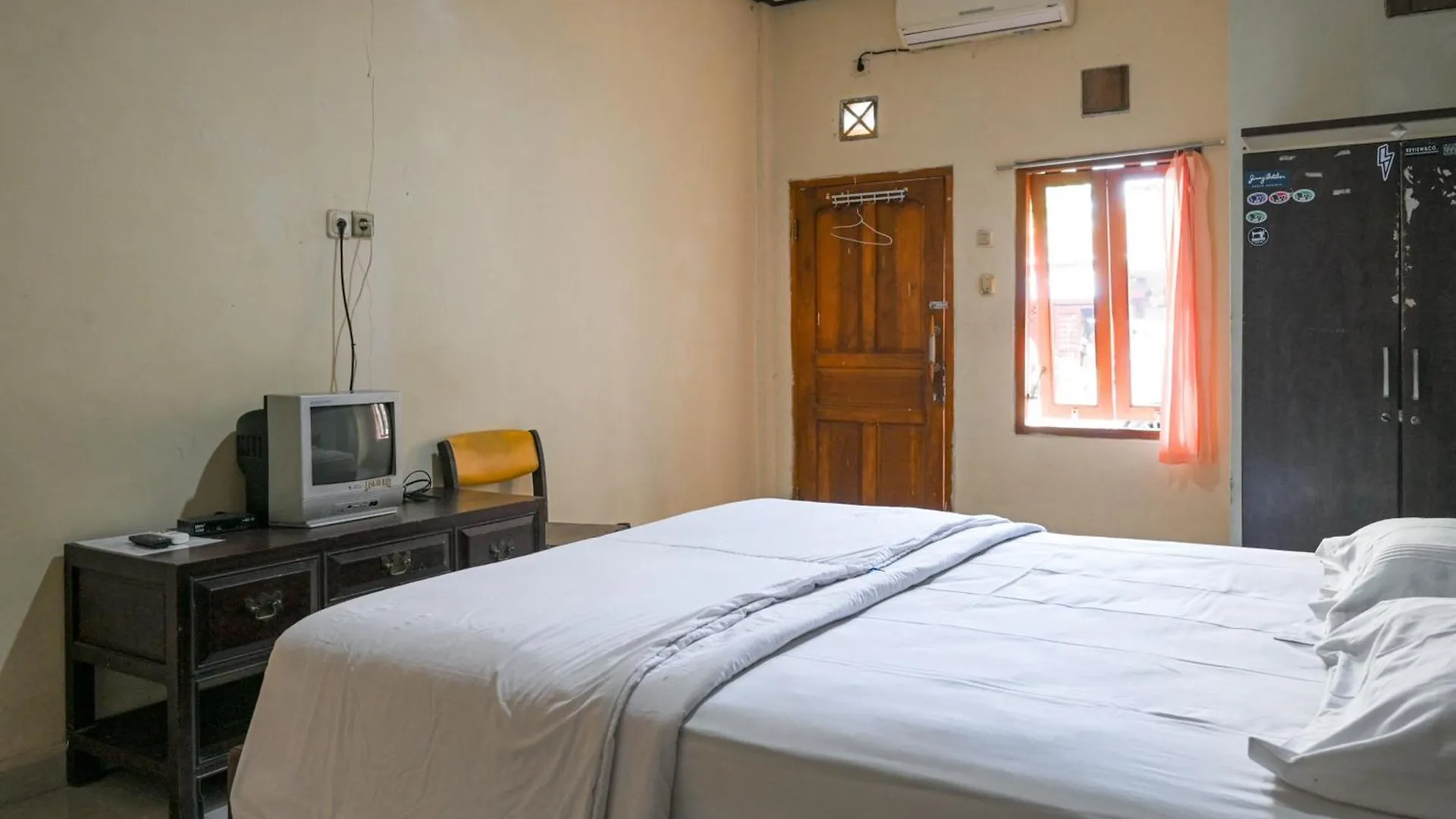 Pondok Syariah Denpasar Mitra Reddoorz Hotel Kerobokan (Bali)